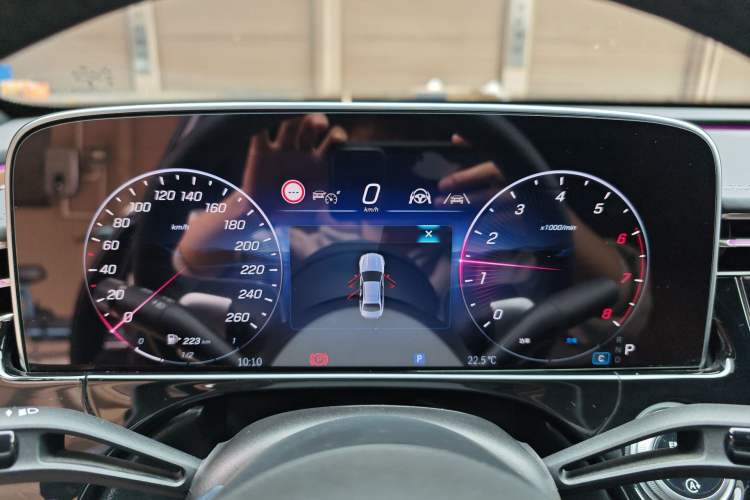 Used Mercedes-Benz E-Class 2025 Facelift E 300 L Luxury Edition
