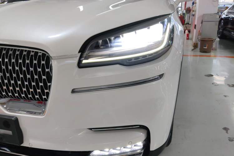 Used Lincoln Aviator 2021 3.0T V6 Four-Wheel Drive Zunya Edition
