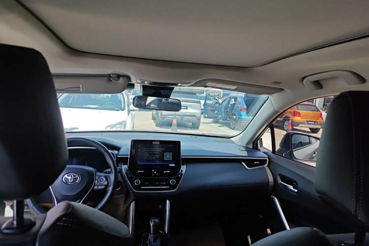 Used Toyota Corolla Cross 2022 2.0L Flagship Edition Headliner