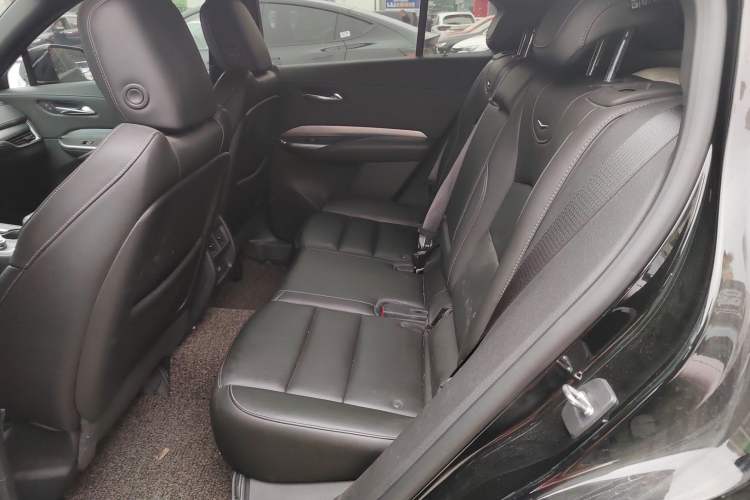 Used Cadillac XT4 2020 Revised Version 28T Two-Wheel Drive Leading Edition Left Rear Seat