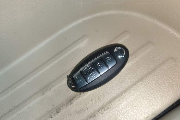 Used Nissan Quest 2015 3.5L SL