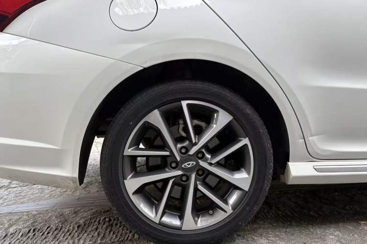 Used Chery Arrizo GX 2019 Pro 1.5T CVT Model Color Version China VI Standard