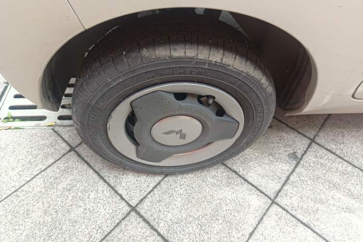 Used Wuling Hongguang MINIEV 2022 Macaron Premium Model – Lithium Iron Phosphate