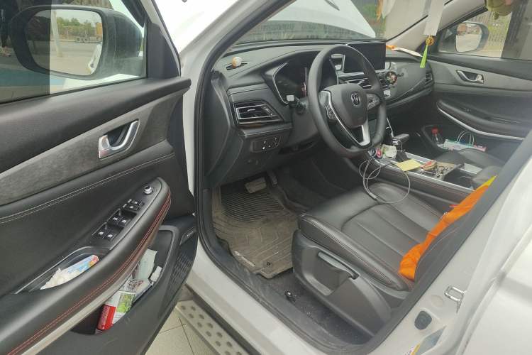 Used Changan CS75 2022 Blue Whale Edition 1.5T DCT Luxury Model
