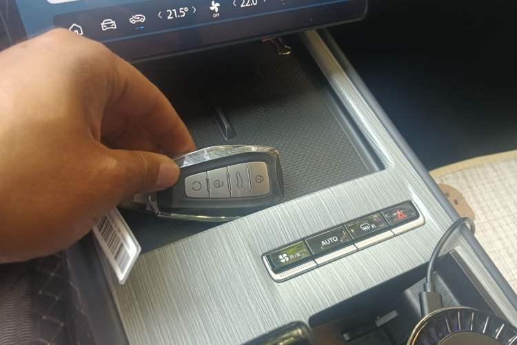 Used Geely Auto FX11 2024 1.5TD DCT Prestige Edition