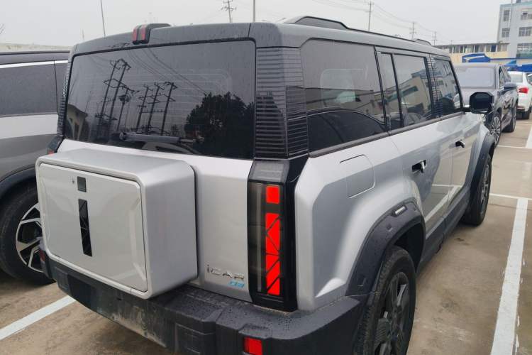 Used iCAR 03 2024 401km Two-Wheel Drive Standard Advanced Version Rear Right 45 Deg