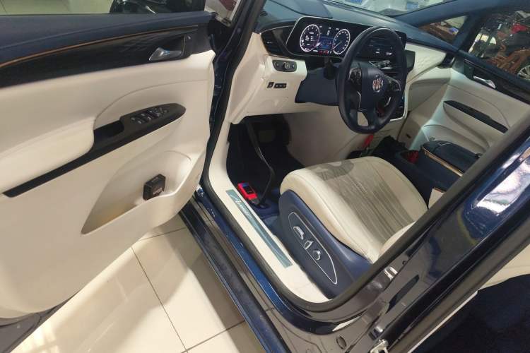 Used Buick GL8 2020 Avenir Avia Four-Seat Luxury Edition
