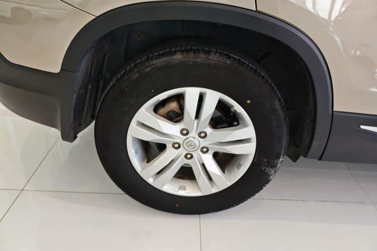 Used CHANGAN CS75 2016 1.8T Automatic Elite Model China V Standard
