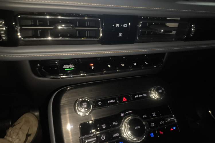 Used Lincoln Nautilus 2021 2.0T Four-Wheel Drive Luxury Edition
