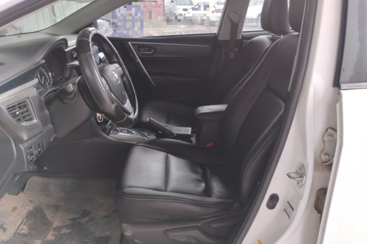 Used Toyota Corolla 2014 1.6L CVT GL-i Left Front Seat
