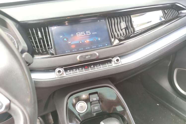 Used Haval H2s 2018 1.5T Dual-Clutch Fashion Edition