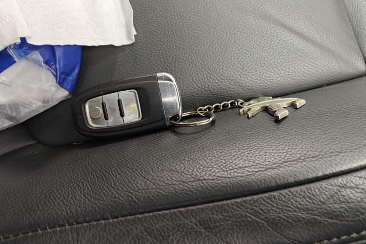 Used Peugeot 3008 2013 2.0L Automatic Trend Edition