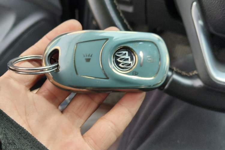 Used Buick Envision 2017 20T Two-Wheel Drive Luxury Model