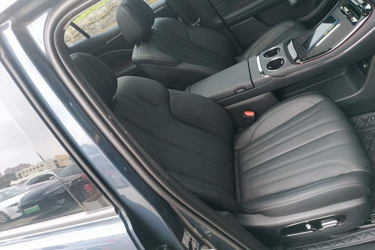 Used AION V 2024 Aion Tyrannosaurus 650 LiDAR Edition