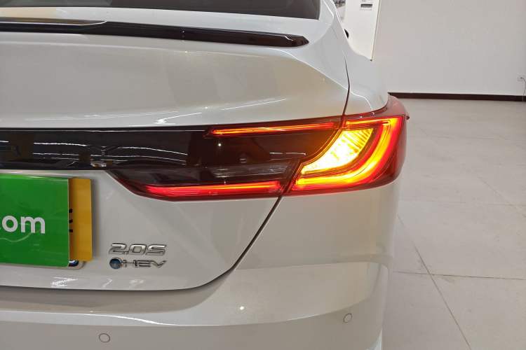 Used Toyota Camry 2024 Dual-Motor 2.0 HXS Sport Plus Edition Exterior 3