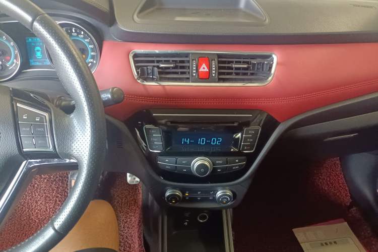 Used Haval H1 2016 Blue Label 1.5L AMT Urban Model