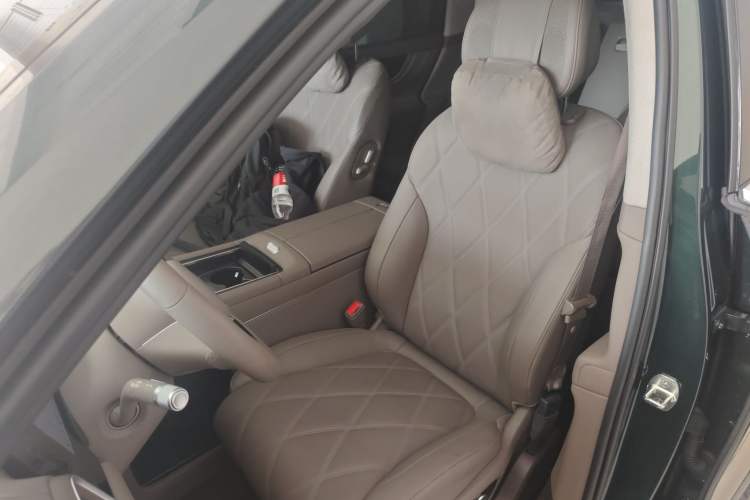 Used Hima AITO M9 2025 Extended-Range Ultra Version 52 kWh 5-Seater Edition