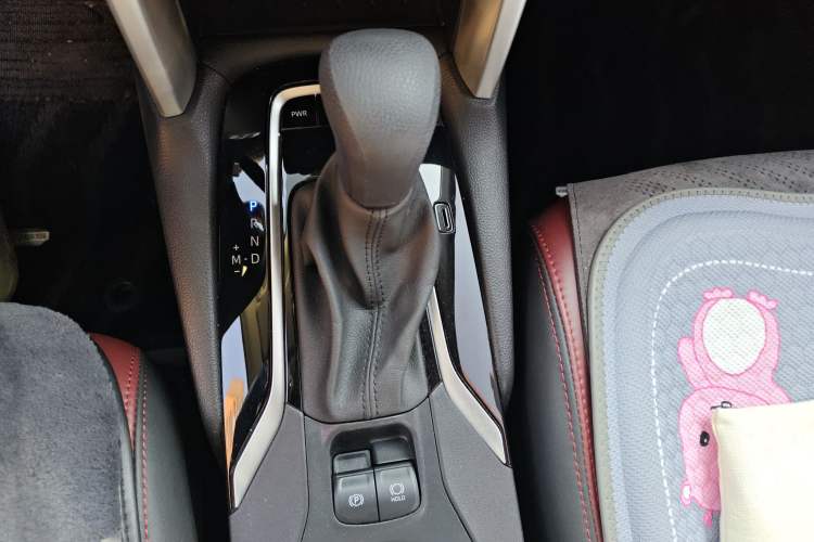 Used Toyota Corolla Cross 2023 2.0L Pioneer Edition
