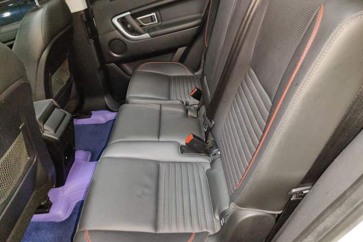 Used Land Rover Discovery Sport 2019 240 PS SE Dynamic Version China V Standard Left Rear Seat