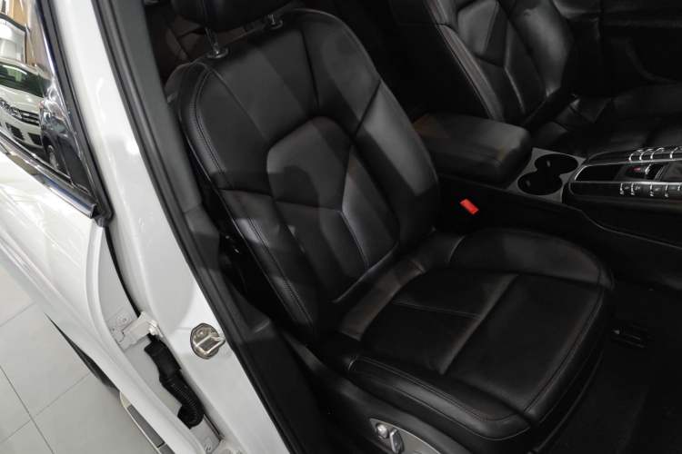 Used Porsche Macan 2014 Macan 2.0T