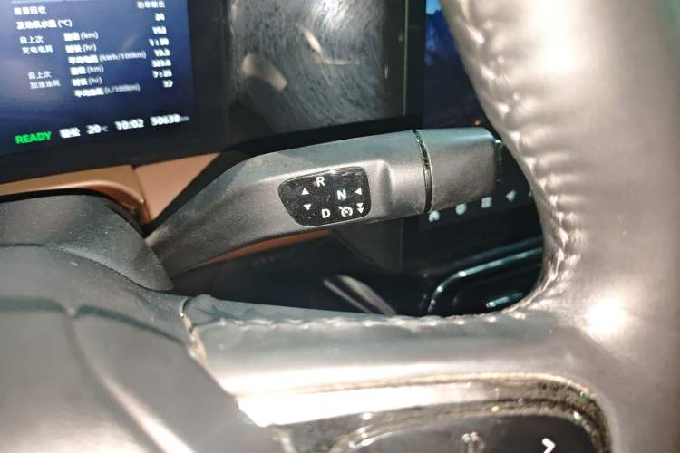 Used Leapmotor C01 2023 Range-Extended 316 Smart Edition Gear Lever