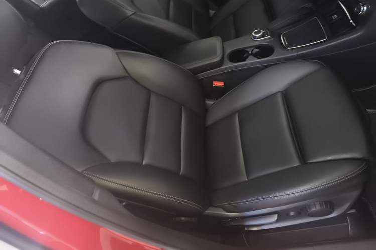 Used Mercedes-Benz B-Class 2015 B 200 Fashion Model
