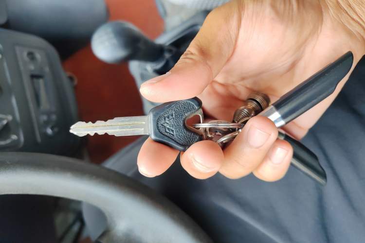 Used Wuling Zhiguang 2015 1.2L Practical LS-I Model