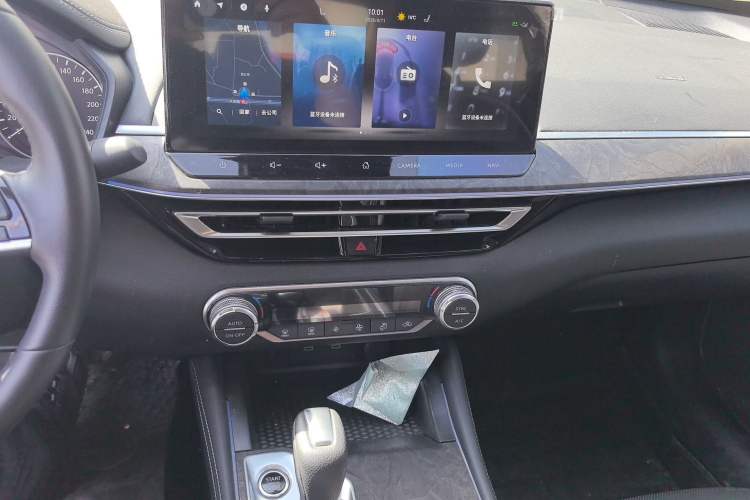 Used Nissan Teana 2022 2.0L XL-Upr Enjoyment Edition Audio And AC Panel