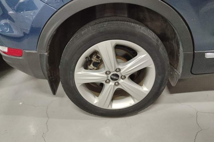 Used Lincoln MKC 2017 2.0T Two-Wheel Drive Deluxe Edition