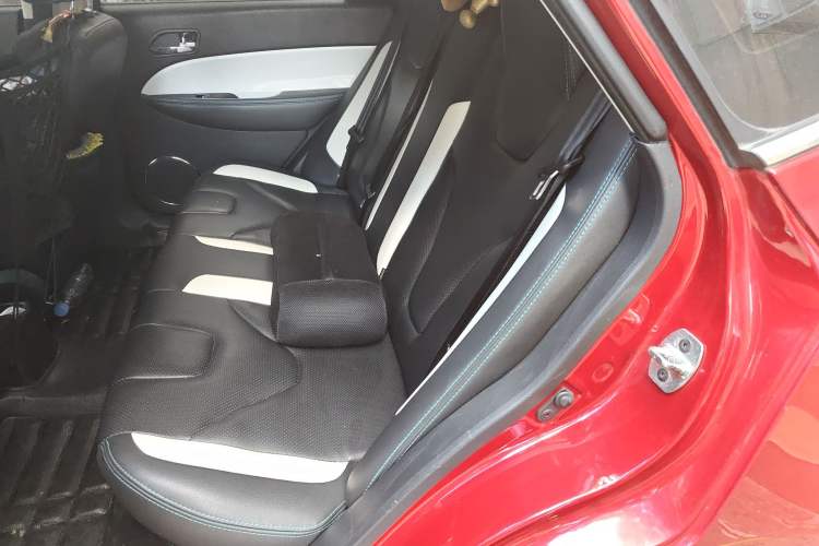 Used JAC iEV 2015 iEV5
