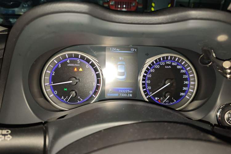 Used Infiniti Q50 2014 3.7L Luxury Sport Edition