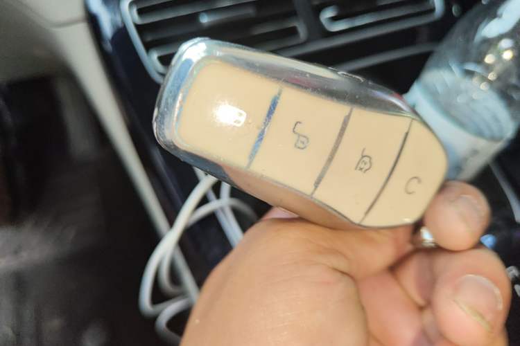 Used BYD Qin PLUS 2021 EV 500KM Luxury Model Vehicle Key