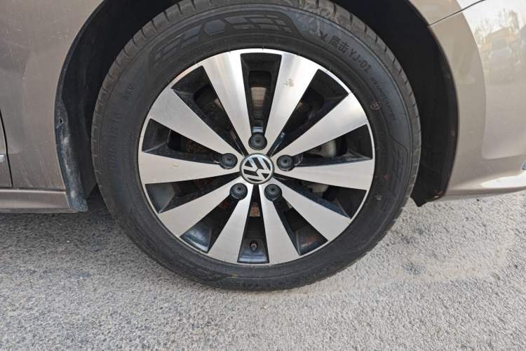 Used Volkswagen Sagitar 2017 180TSI Automatic Luxury Edition