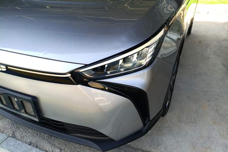 Used Geometry M6 2022 450 New Smart Type
