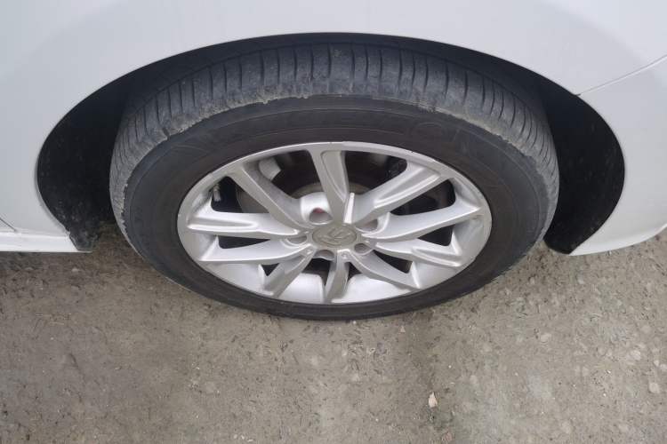 Used BYD Song MAX 2019 1.5T Manual Smart Connect Ruiyi Sunroof Model 7 Seats China VI Standard
