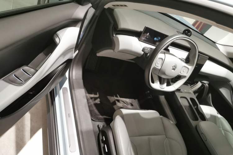 Used Nio ET5 2022 75 kWh