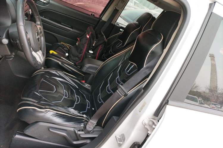 Used Jeep Compass 2015 2.0L two-wheel drive sport version