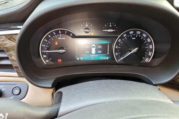 Used Buick GL8 2017 ES 28T Luxury Model China V Standard