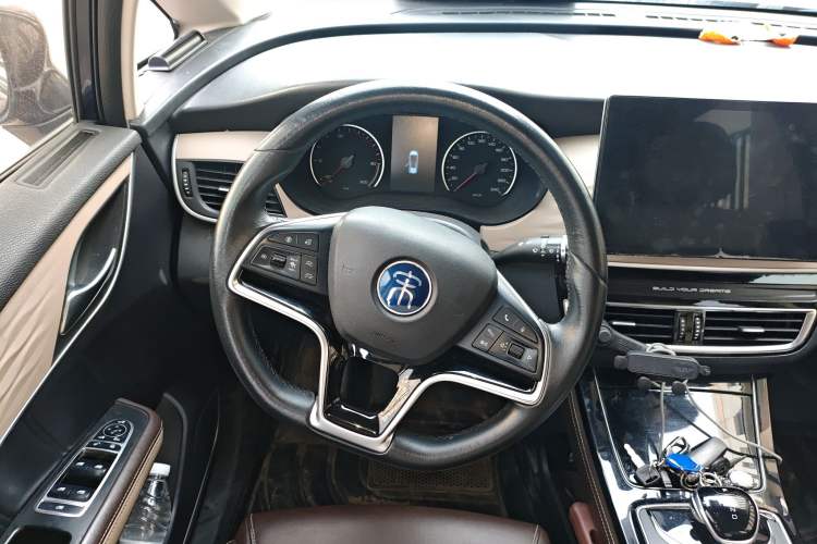 Used BYD Song MAX New Energy 2022 DM-i 105KM Flagship Model
