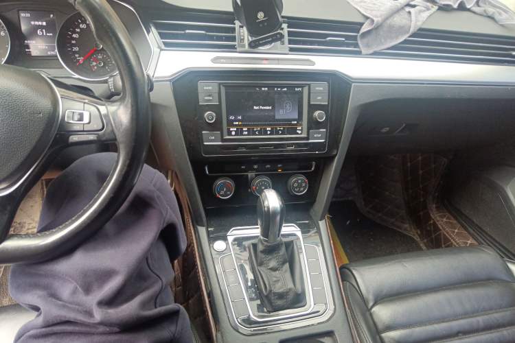 Used Volkswagen Magotan 2019 330TSI DSG Leading Edition China V Standard Audio And AC Panel