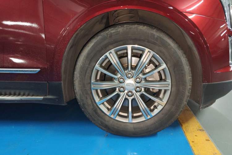 Used Cadillac XT5 2018 25T Luxury Model
