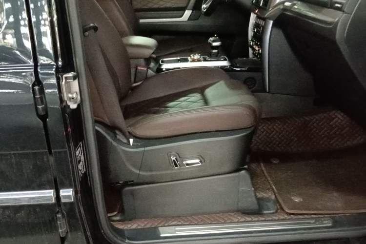 Used BAIC Off-Road BJ80 2020 3.0T Automatic Supreme Edition Right Front Seat