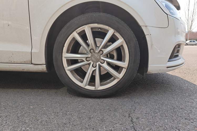 Used Audi A3 2017 Limousine 35 TFSI Ambition Edition
