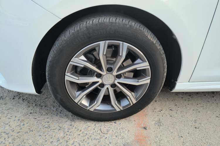 Used BYD Song MAX 2019 1.5T Automatic Smart Connect Prestige Model 6 Seats China VI Standard
