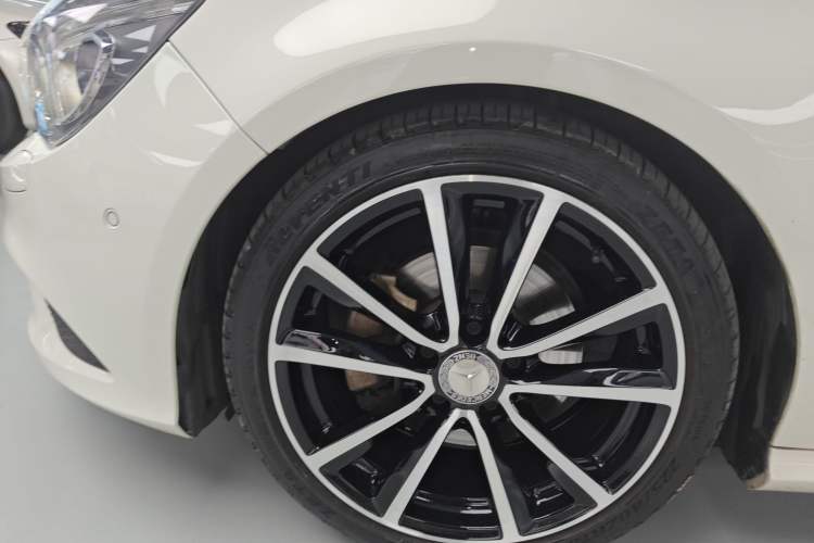 Used Mercedes-Benz GLA 2015 GLA 200
