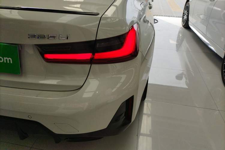 Used BMW 3 Series 2024 325Li M Sport Night Edition Package
