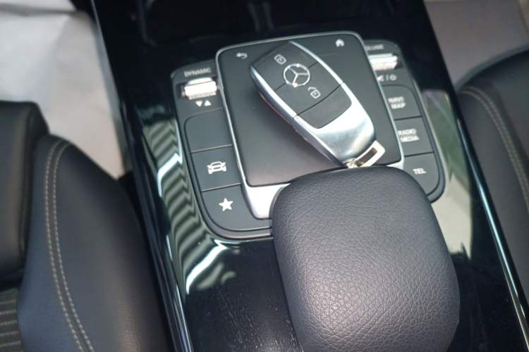 Used Mercedes-Benz A-Class 2022 A 200 Dynamic Edition Gear Lever