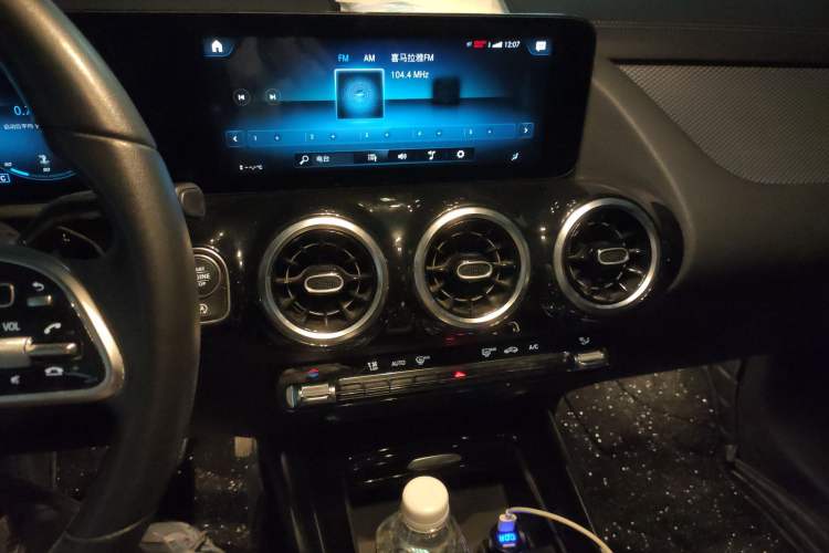 Used Mercedes-Benz GLA 2020 GLA 180 Audio And AC Panel