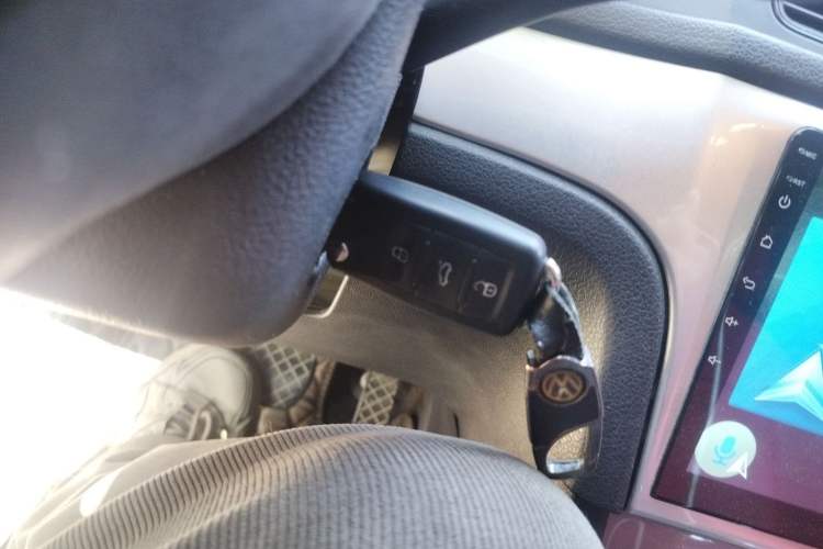 Used Volkswagen Lavida 2013 Revised Classic 1.6L Automatic Fashion Edition Vehicle Key