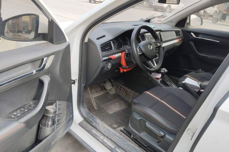 Used Skoda Kamiq 2020 Facelifted GT 1.5L Automatic Flagship Version China VI Standard Driver Seat